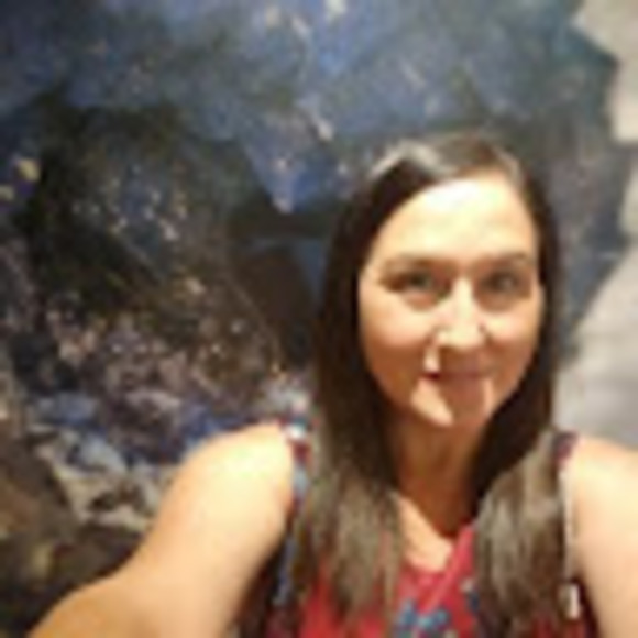 Meet your Posher, Sonya - Picture 1 of 1